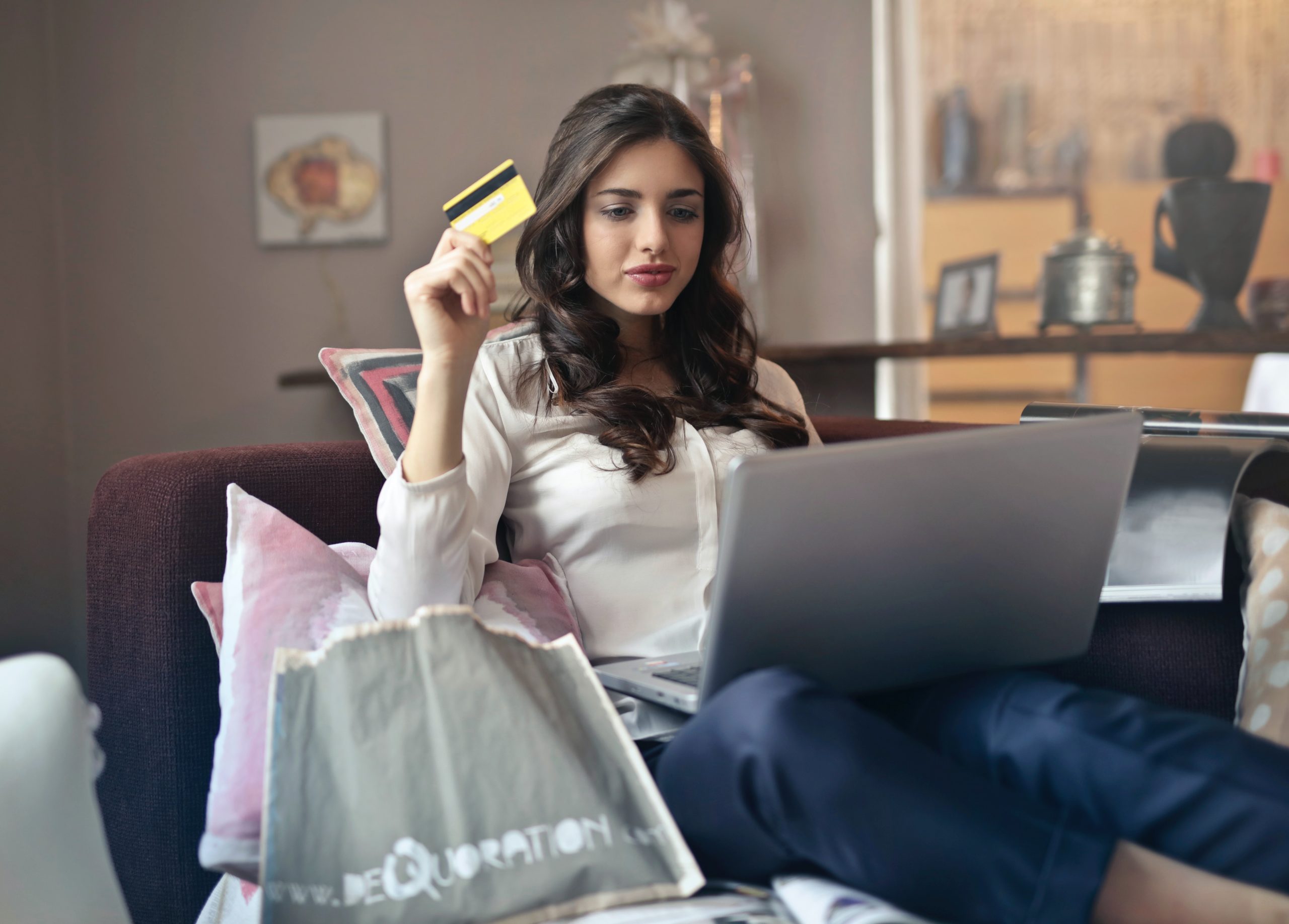 Shoppen im Web gewinnt weiterhin an Beliebtheit